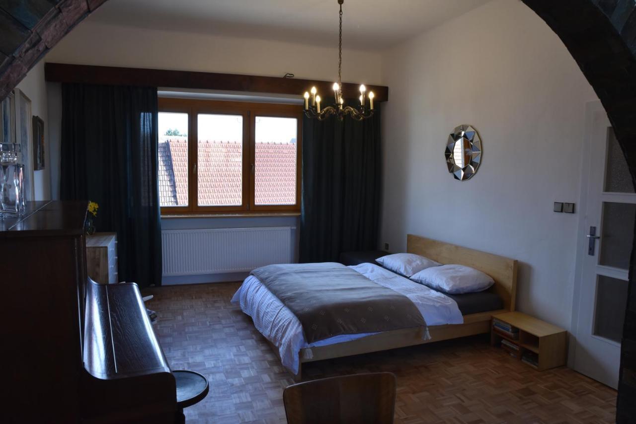 Apartman S Klavirem Леднице Экстерьер фото