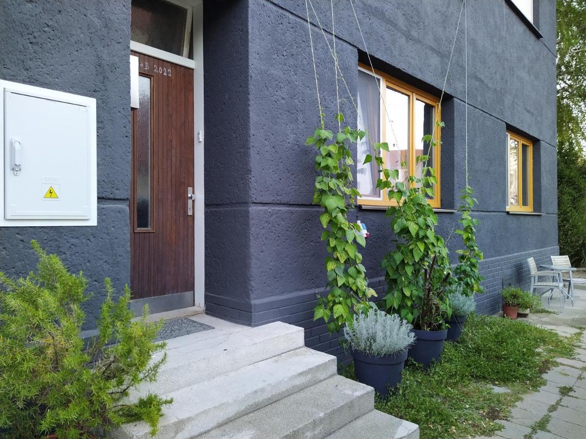 Apartman S Klavirem Леднице Экстерьер фото